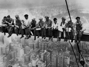 Sky boys having lunch on the Empire State Building